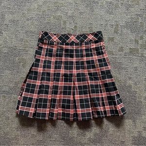 pleated tennis skirt